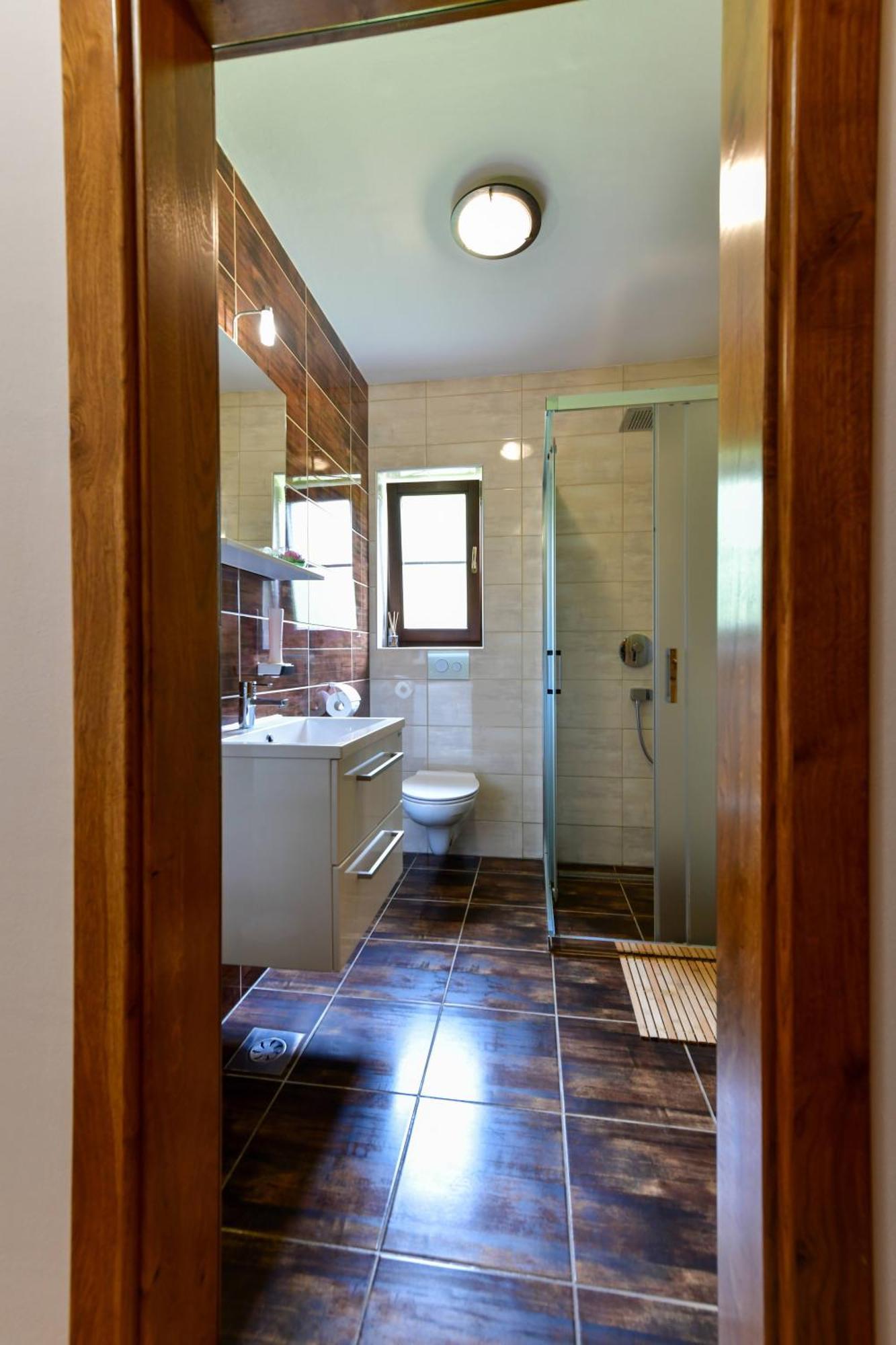 Flora House Apartment Rastovaca Bagian luar foto