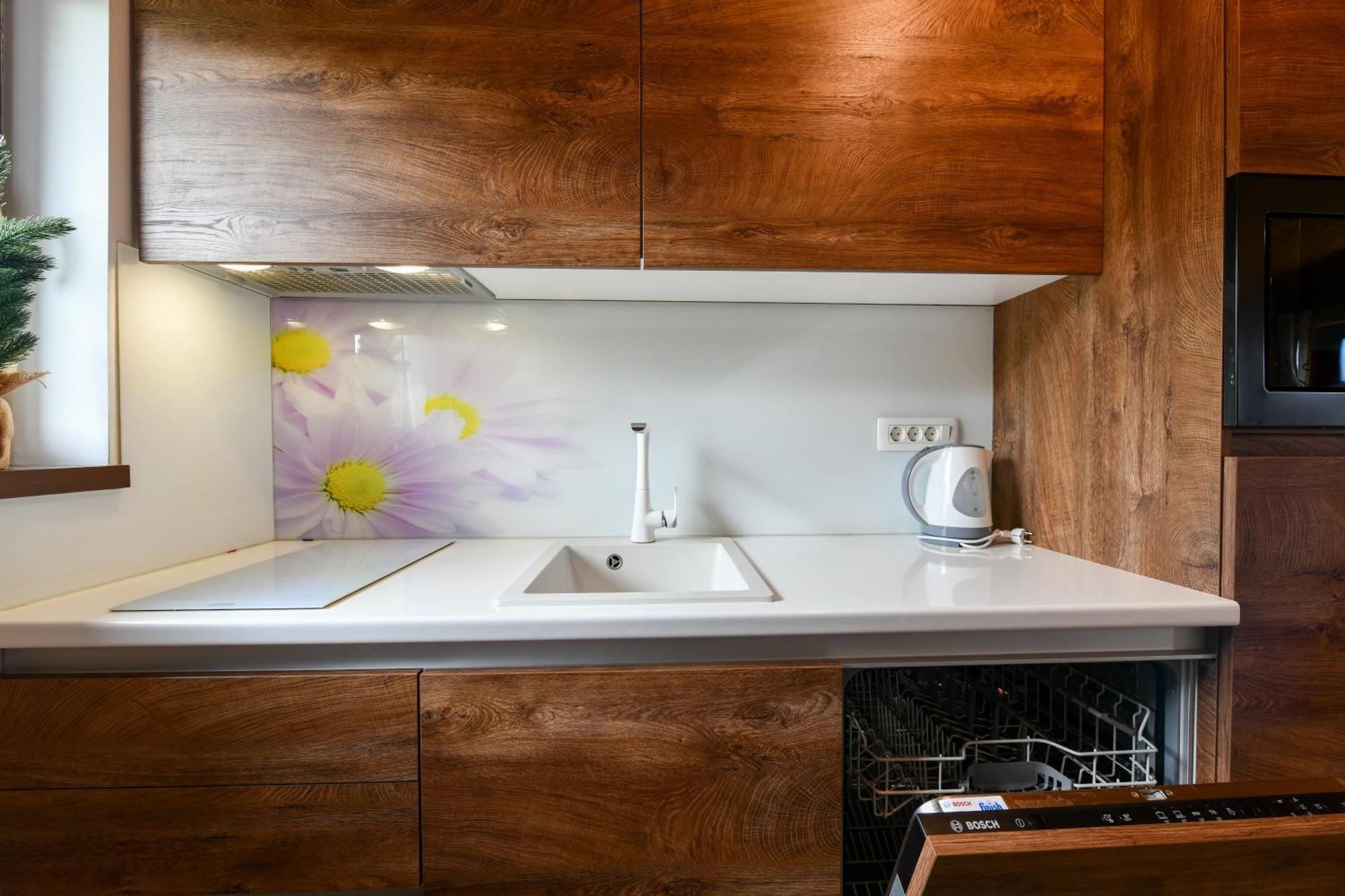 Flora House Apartment Rastovaca Bagian luar foto