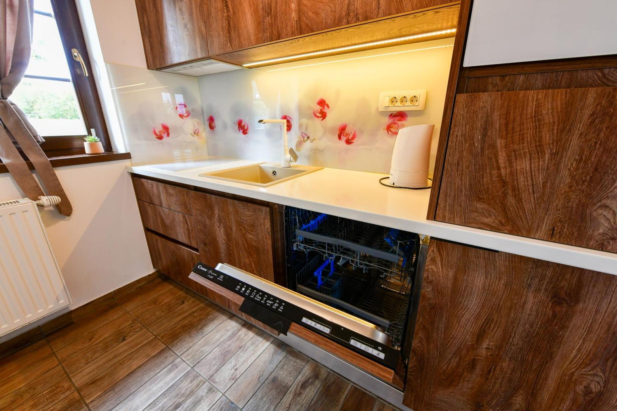 Flora House Apartment Rastovaca Bagian luar foto