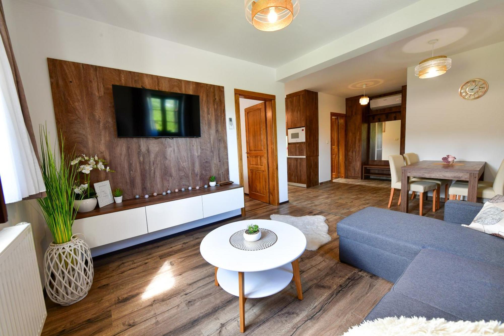 Flora House Apartment Rastovaca Bagian luar foto