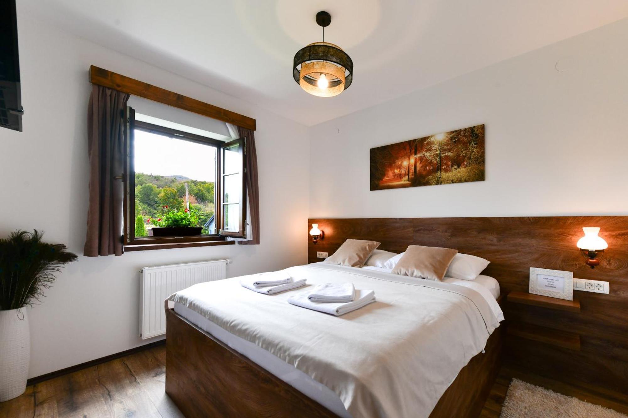 Flora House Apartment Rastovaca Bagian luar foto